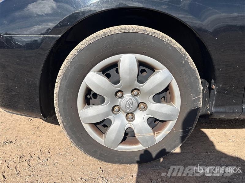 Hyundai Elantra Automobile 汽车