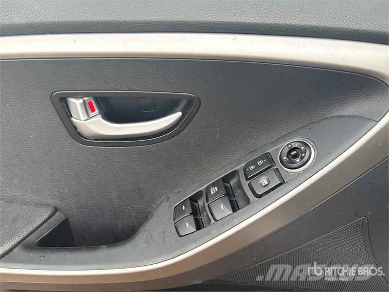 Hyundai Elantra GT Automobile Cars