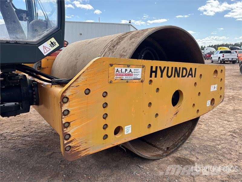 Hyundai HR120C-9 Smooth Drum Compactor Single drum rollers