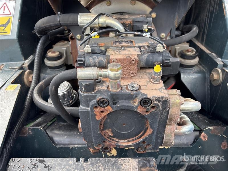 Hyundai HR120C-9 Smooth Drum Compactor Single drum rollers