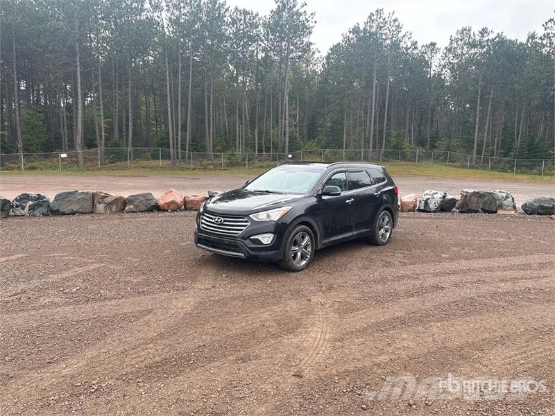 Hyundai Santa Fe Xl AWD SUV Cars