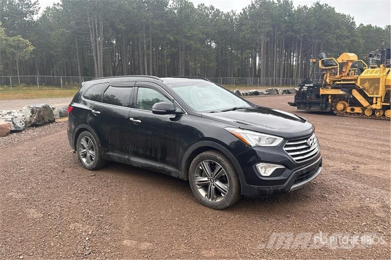 Hyundai Santa Fe Xl AWD SUV Cars