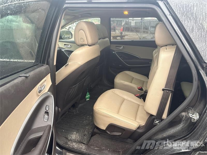 Hyundai Santa Fe Xl AWD SUV Cars