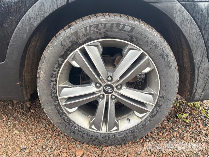 Hyundai Santa Fe Xl AWD SUV Cars