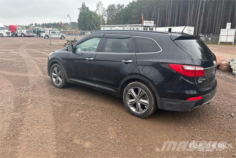 Hyundai Santa Fe Xl AWD SUV Cars