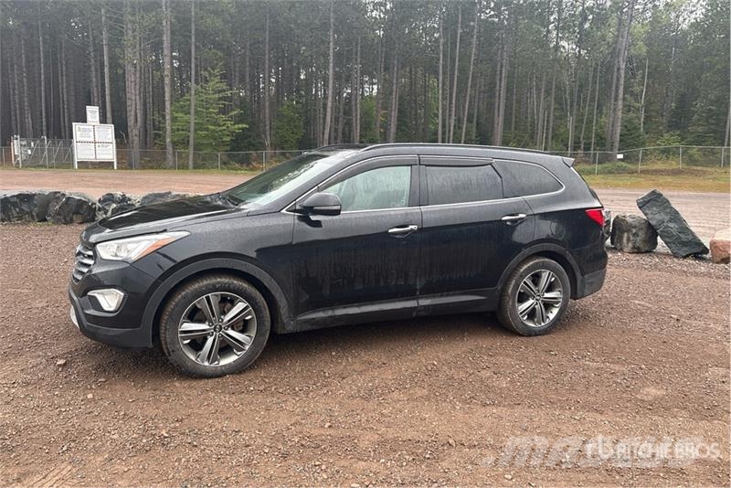 Hyundai Santa Fe Xl AWD SUV Cars