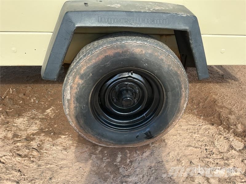 Ingersoll Rand XP375AWIR Compresseur