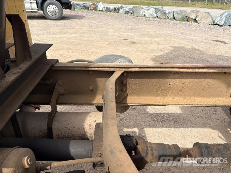 International 4000 6x4 T/A Dump Truck Autobasculanta