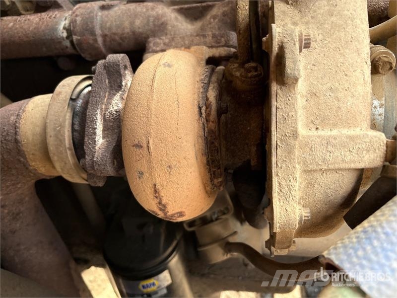 International 4000 6x4 T/A Dump Truck Autobasculanta