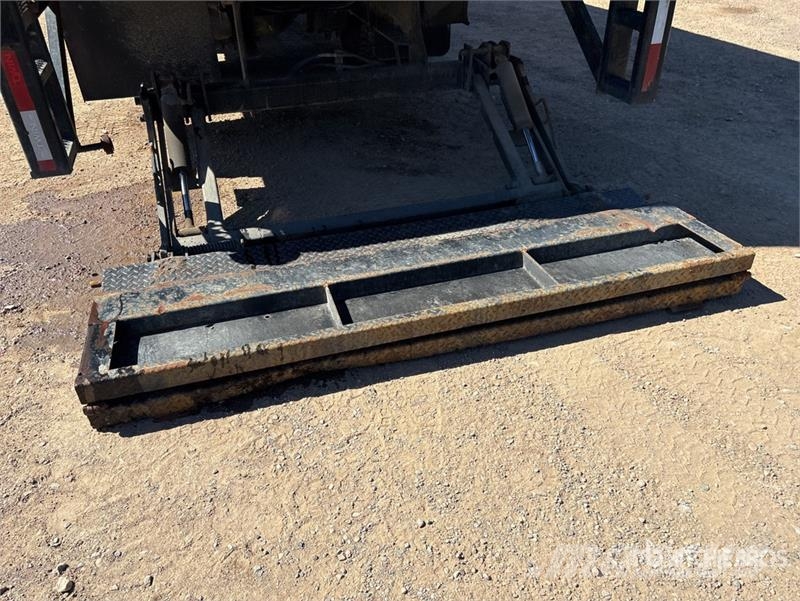 International 4300 Φορτηγά Κόφα