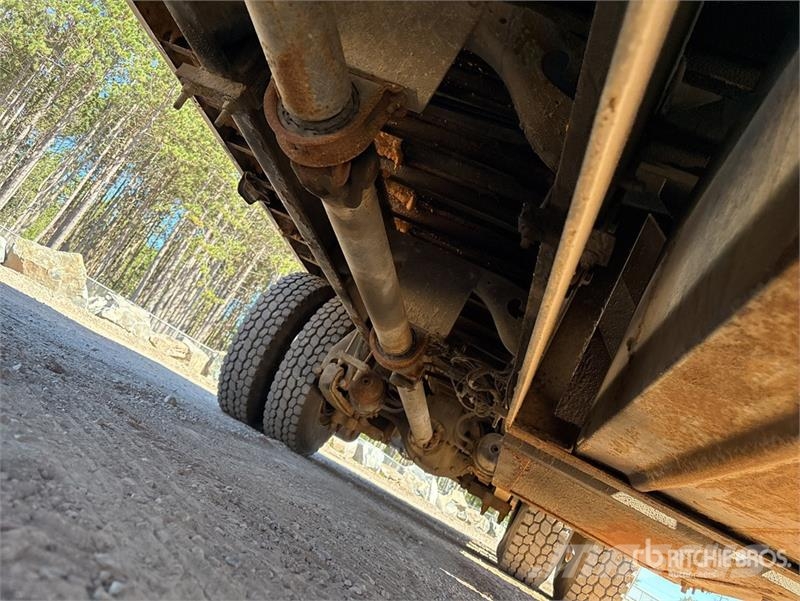 International 4300 Φορτηγά Κόφα