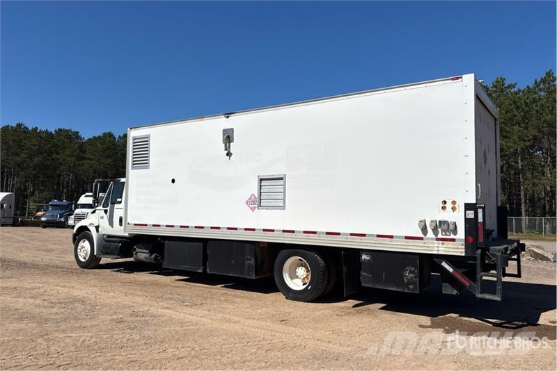 International 4300 Box body trucks