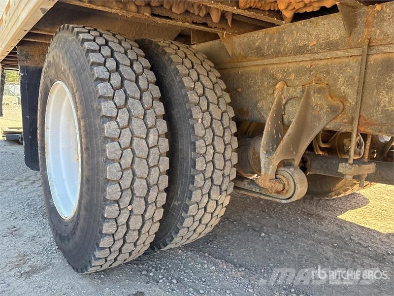International 4300 Φορτηγά Κόφα
