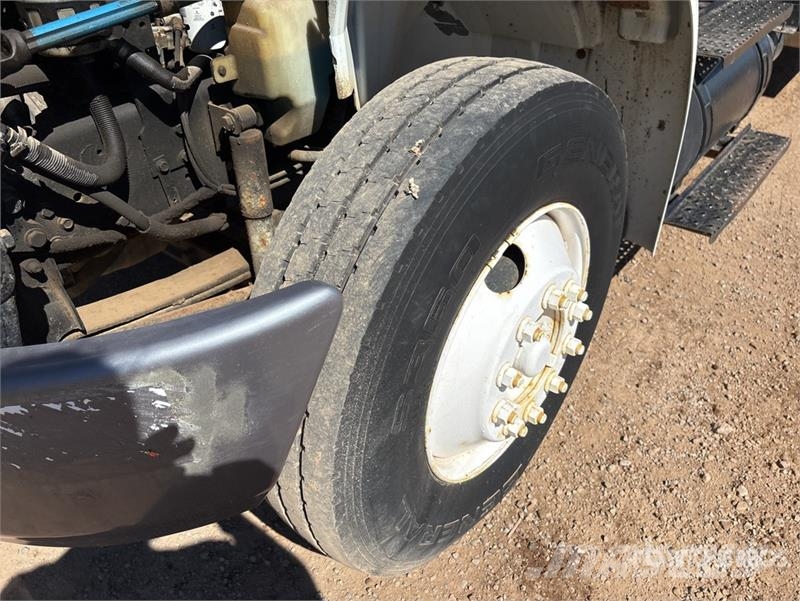 International 4300 Φορτηγά Κόφα