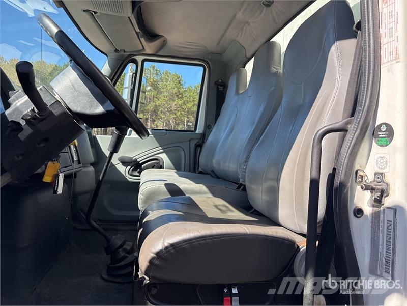 International 4300 Φορτηγά Κόφα