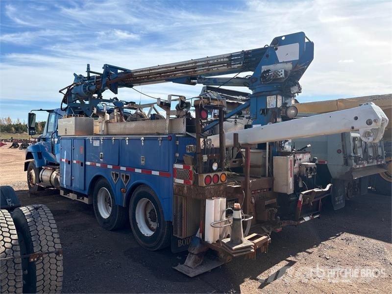 International 50 ft on International 7400 6x4 Bucket Truck (Ino 卡車裝載高空作業車
