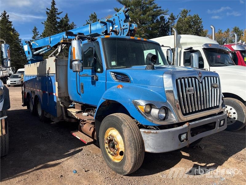 International 50 ft on International 7400 6x4 Bucket Truck (Ino 卡車裝載高空作業車