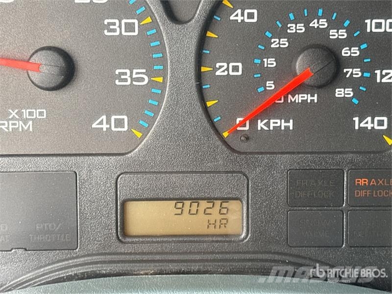 International 7400 Komunalna vozila