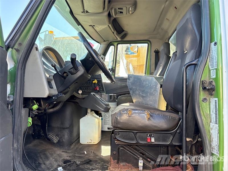 International 7400 Kiper tovornjaki