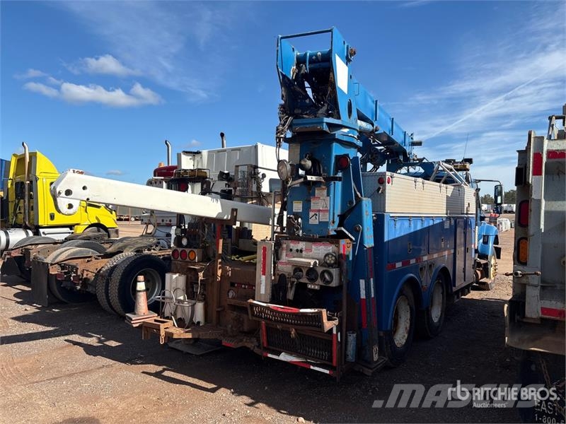 International 7400 Polovni mobilni kamioni za bušenje