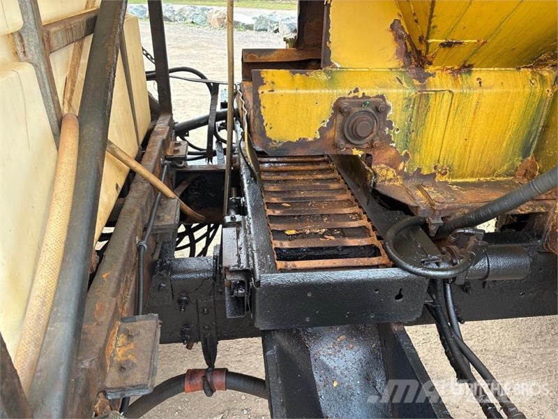 International 7400 Komunalna vozila