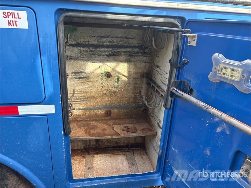 International 7400 Polovni mobilni kamioni za bušenje