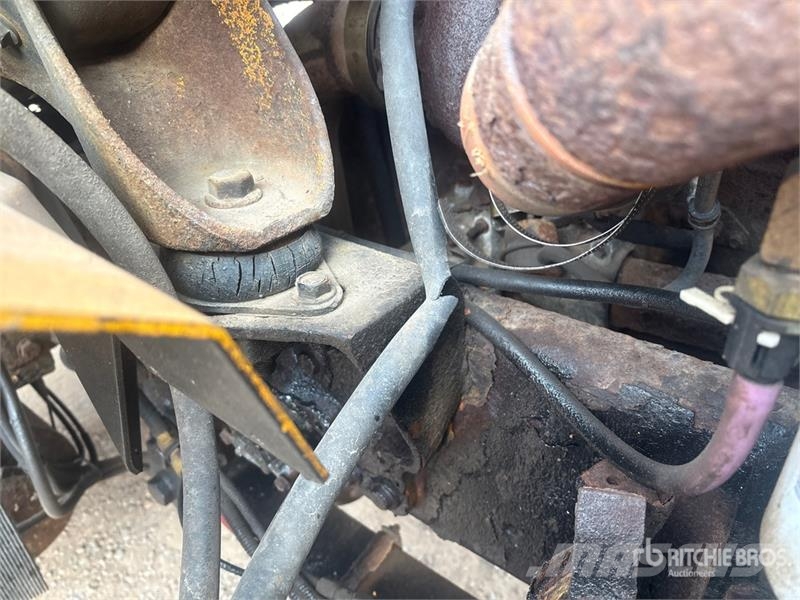 International 7400 Komunalna vozila