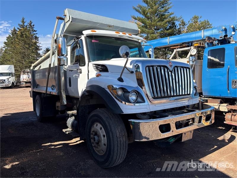 International 7400 Kiper tovornjaki