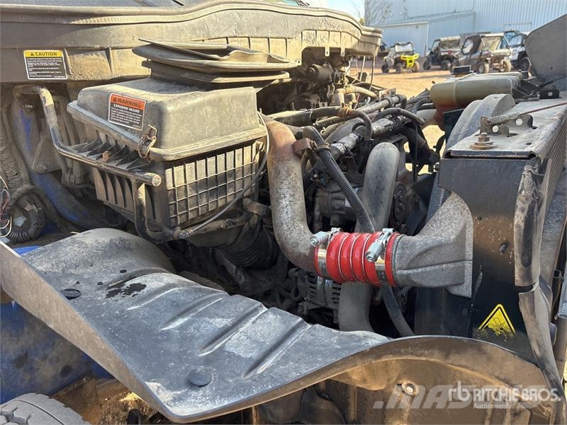 International 7400 Tippbil