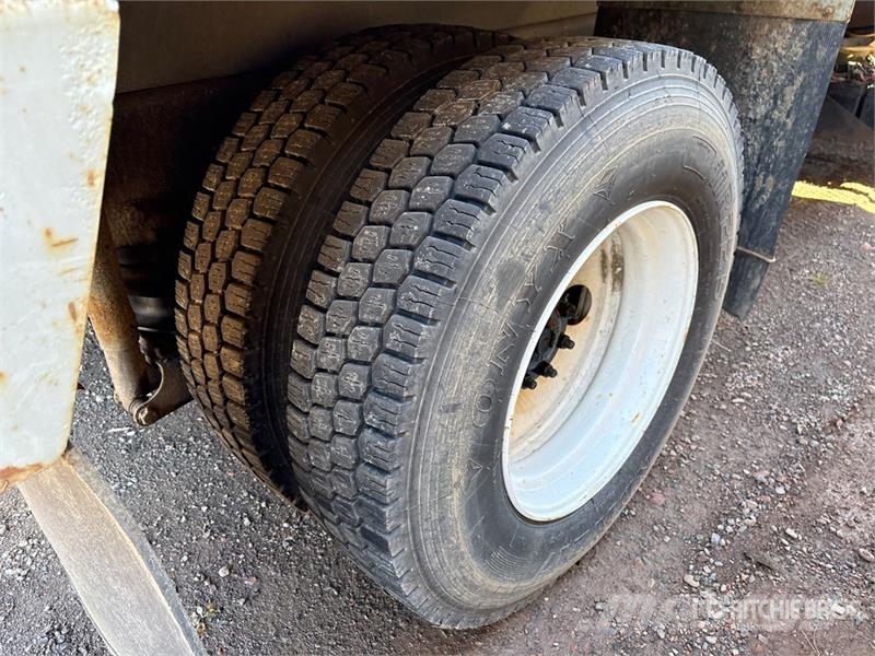 International 7400 Kiper tovornjaki