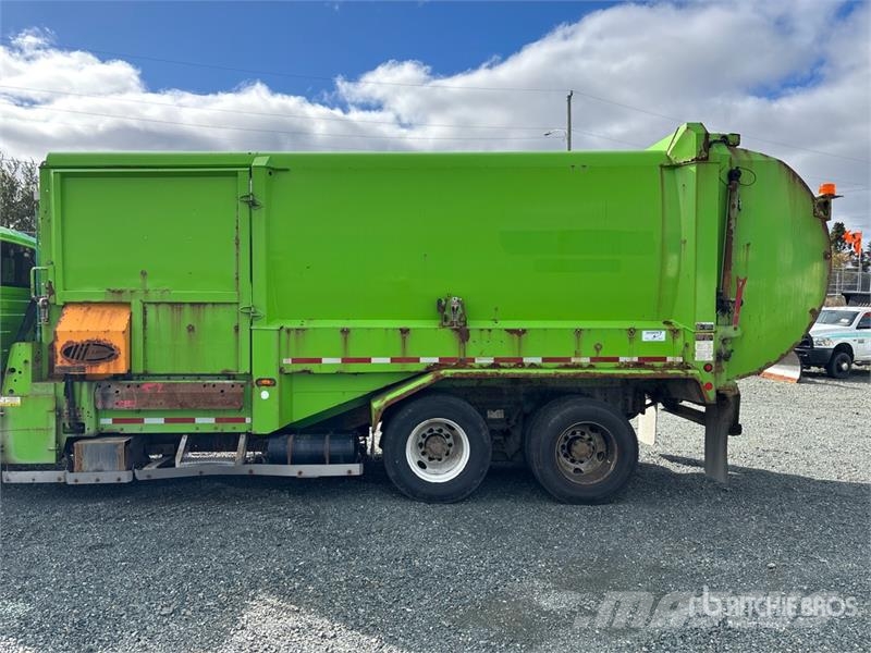International 7500 Грузовики-Самосвалы