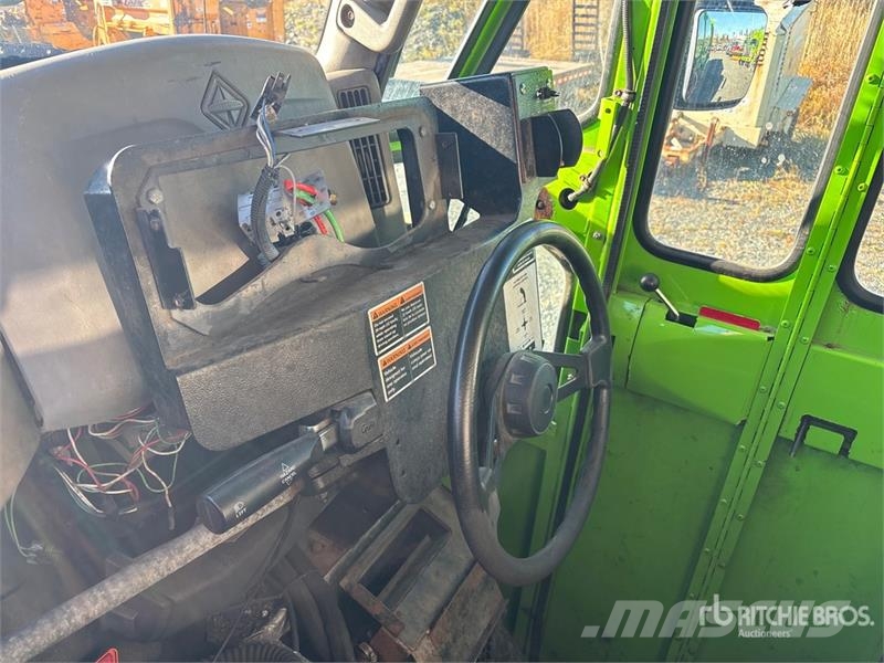 International 7500 Сміттєвози