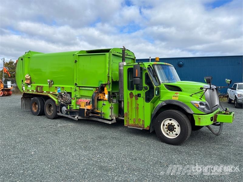 International 7500 Грузовики-Самосвалы