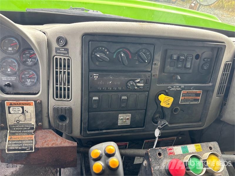 International 7500 Грузовики-Самосвалы
