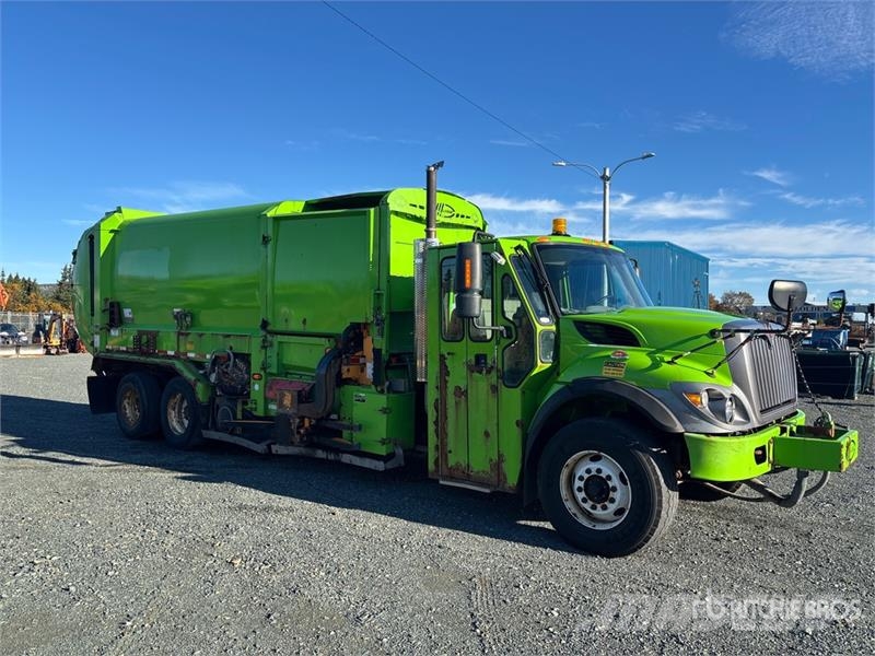 International 7500 Atkritumu izvešanas transports
