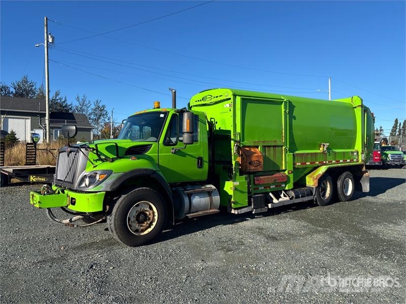 International 7500 Atkritumu izvešanas transports