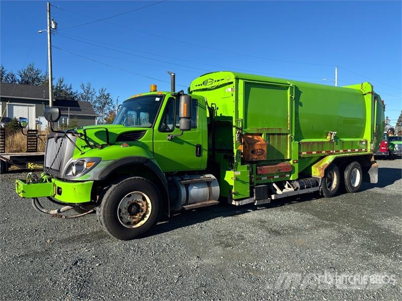 International 7500 Atkritumu izvešanas transports