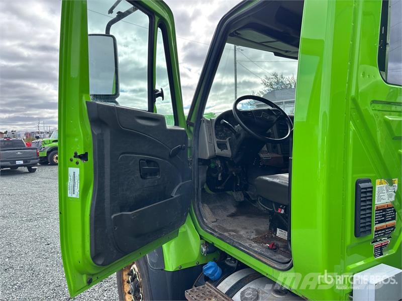 International 7500 Грузовики-Самосвалы