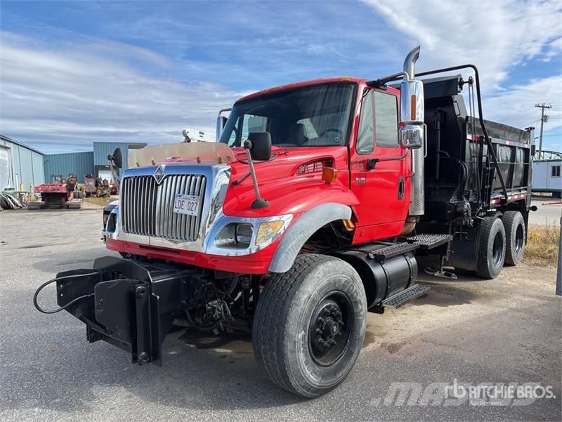 International 7600 Camion ribaltabili