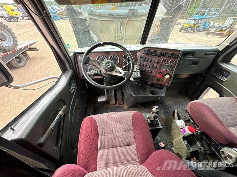 International 9200i Autobasculanta