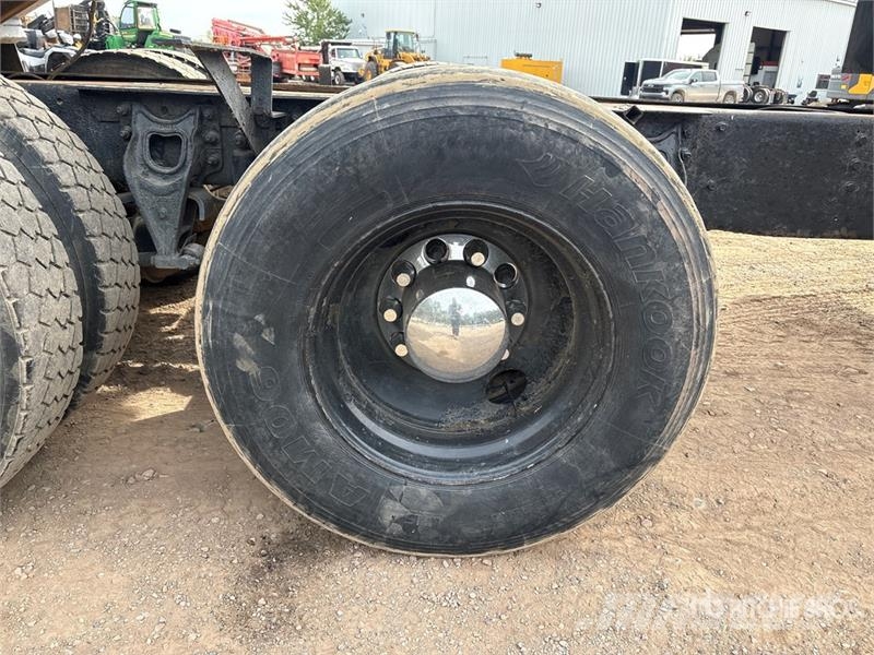 International 9200i Autobasculanta