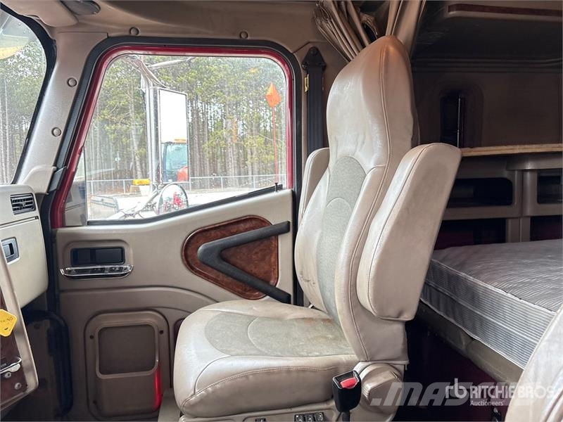 International 9900i 6x4 T/A Sleeper Truck Tractor Trekkers