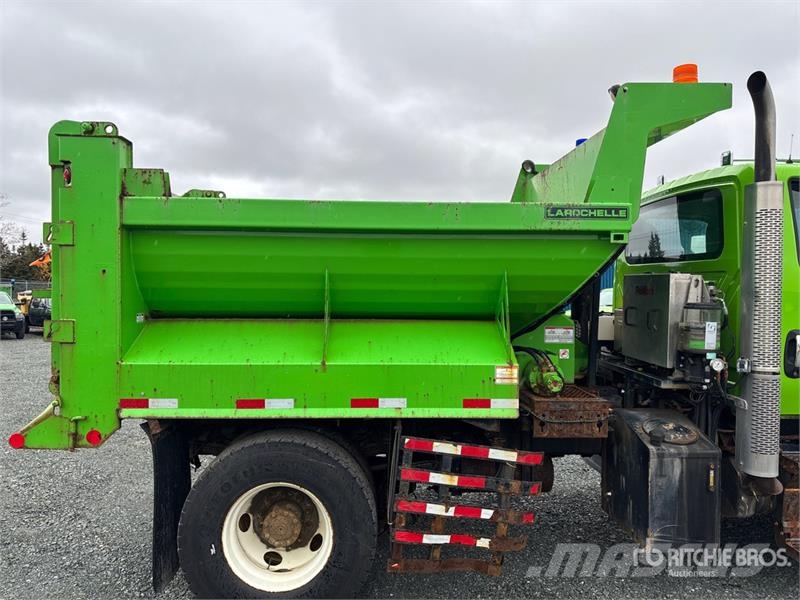 International HV607 4x2 Snow Plow Truck Комунальні автомобілі / автомобілі загального призначення