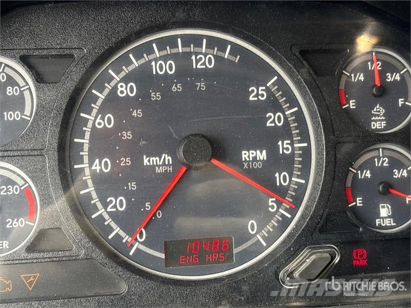 International HX620 Tipper trucks