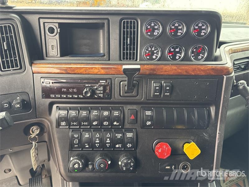 International LT625 Τράκτορες