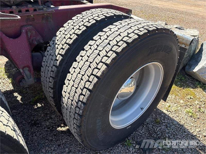 International LT625 Cabezas tractoras