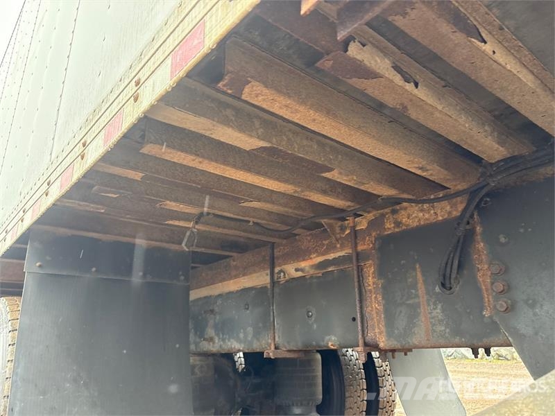 International MV607 6x4 Van Truck شاحنات ذات هيكل صندوقي