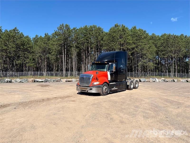International Prostar+113 6x4 T/A Sleeper Truck Tractor Çekiciler