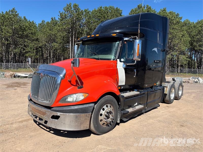 International Prostar+113 6x4 T/A Sleeper Truck Tractor Çekiciler