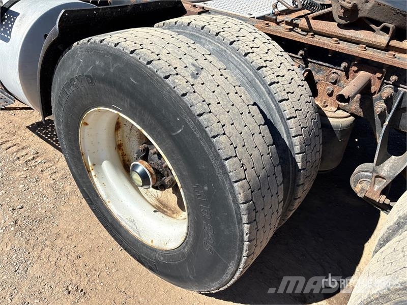 International ProStar 6x4 T/A Day Cab Truck Tractor Τράκτορες